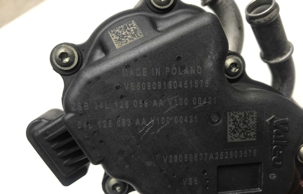 Дросельна заслонка Volkswagen Passat B8. Touran - 1.6TDI - 2.0TDI