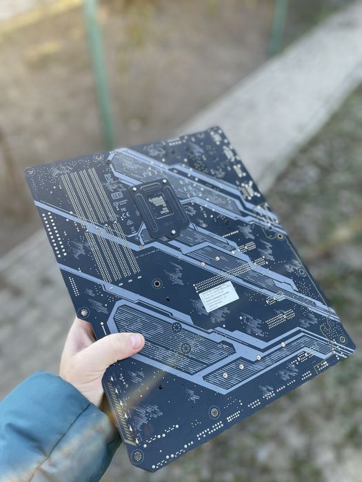 Asus b460 tuf + i3 10100f