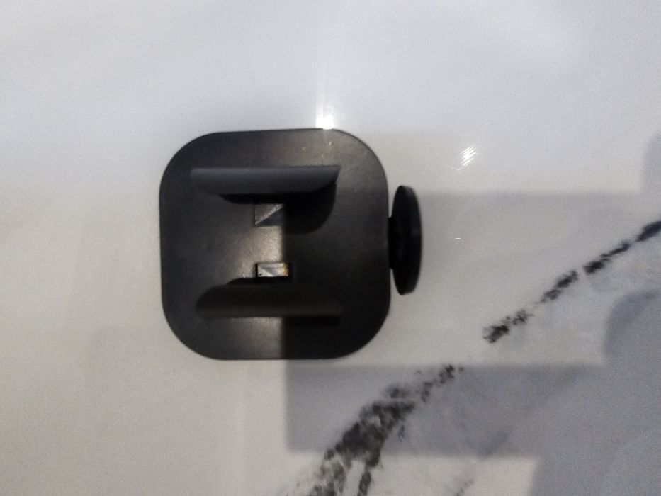 Uchwyt na szczoteczkę do zębów czarny nowy