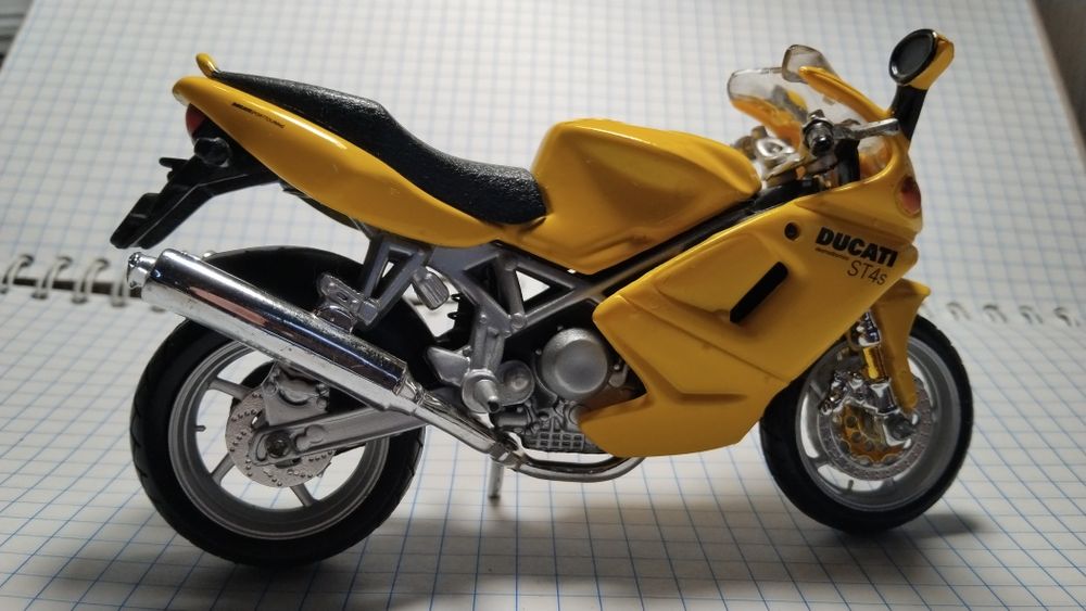 Мотоциклы детские из моей колекции DUCATI  ST 4s.
