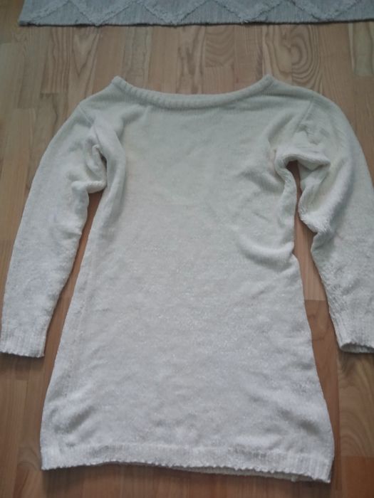 Sweter kremowy ecru xs 34 dłuższy mieciutki