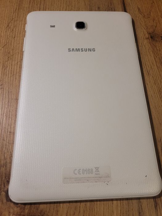 Samsung Galaxy Tab E tablet z slot  sim