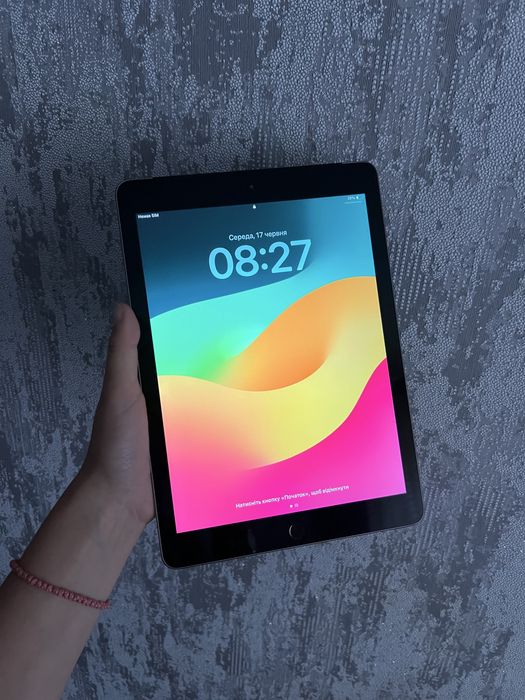 iPad (6-го покоління)