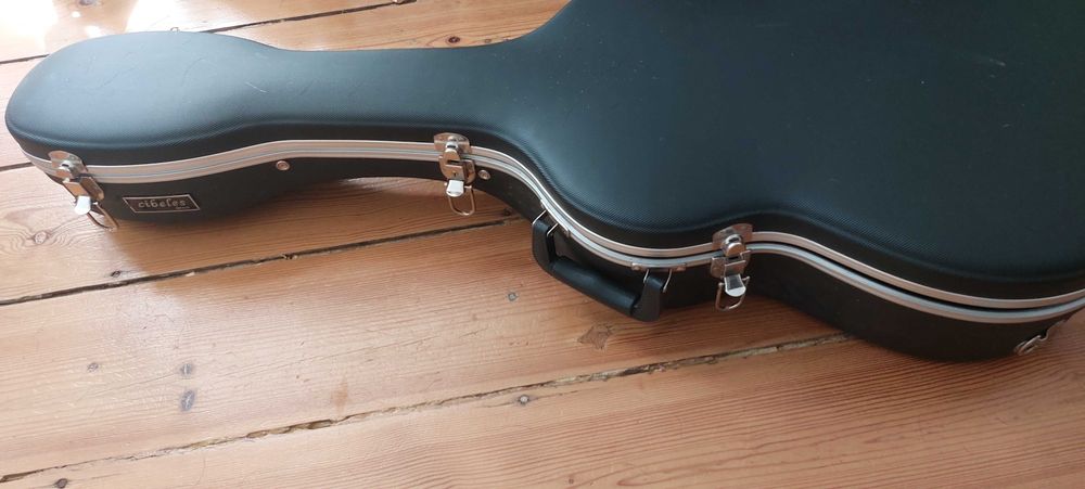 estojo Guitarra clássica "Cibeles"