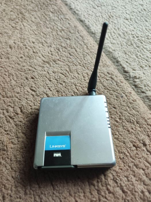 Маршрутизатор роутер Wi-Fi Linksys в гарному стані