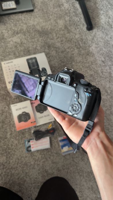Canon EOS 600D aparat