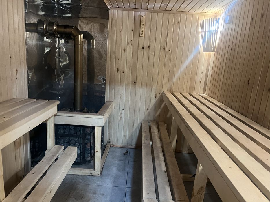 Лазня баня сауна на дровах на березі річки Псел