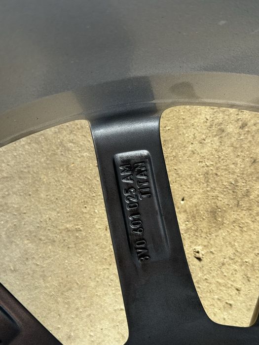 Komplet felg 18” oryginalne, Audi S3