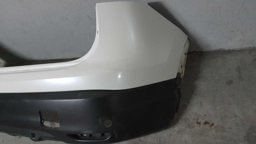 Pára-choques Traseiro Nissan Qashquay Branco 2016