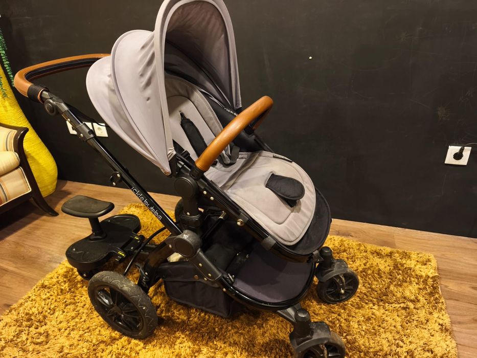 Carro de passeio de bebe