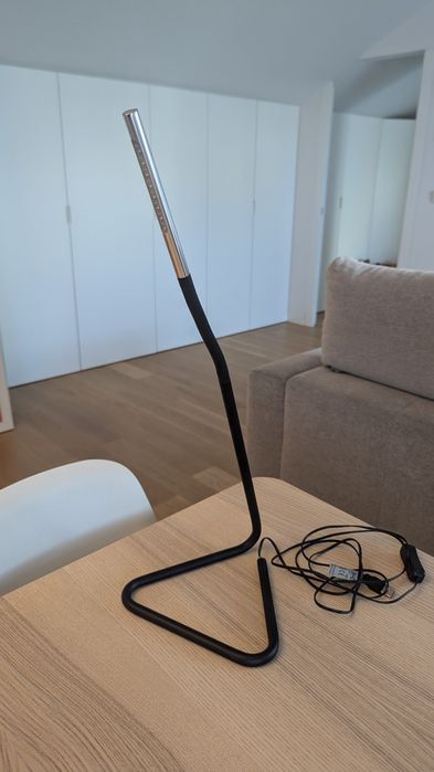 Candeeiro secretária IKEA LED USB