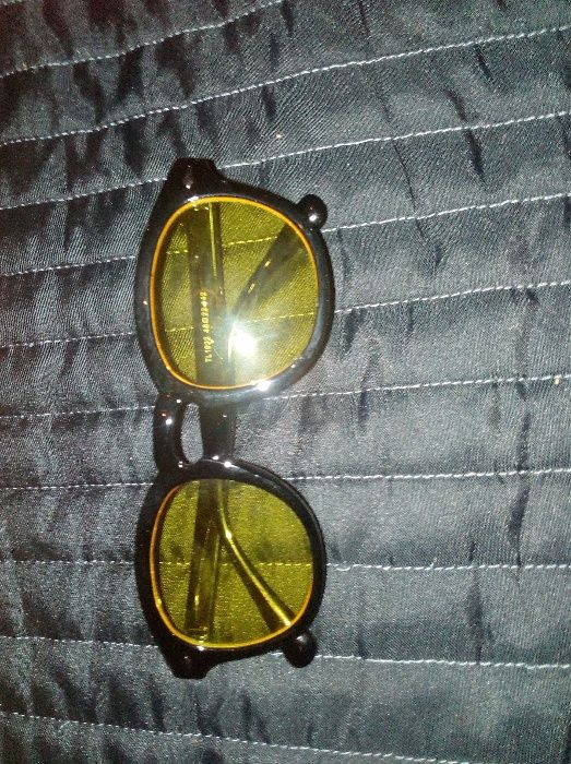 Óculos de sol estilo polarized