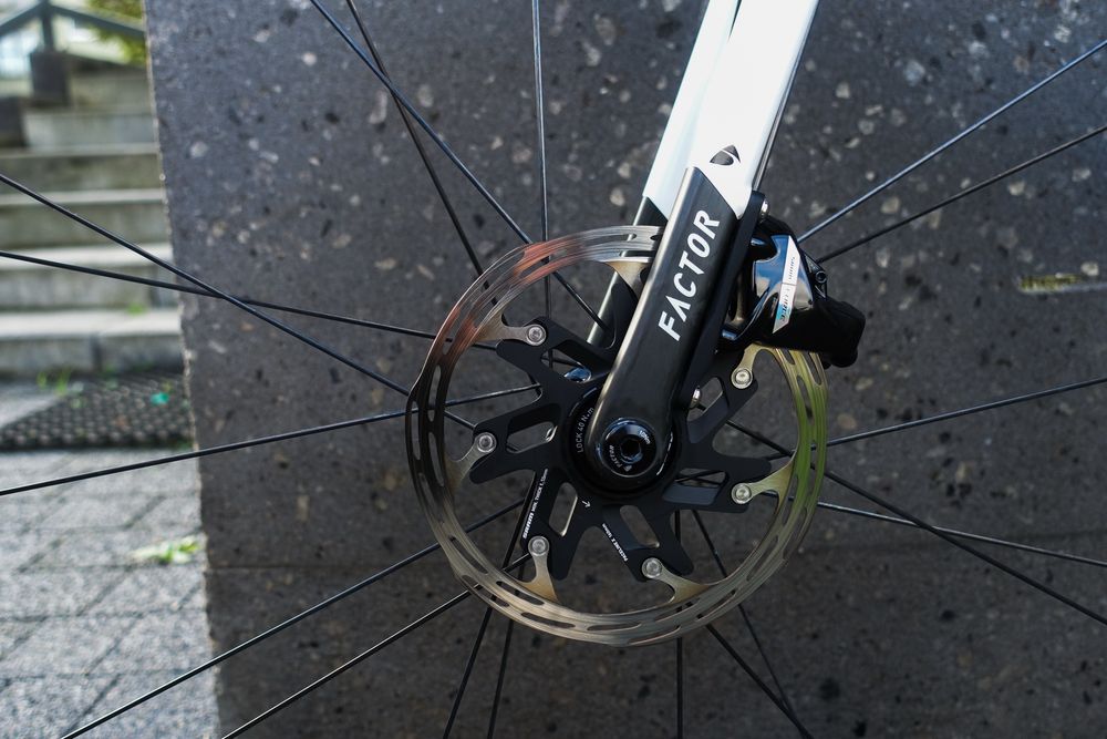 Factor O2 Sram Force AXS 54