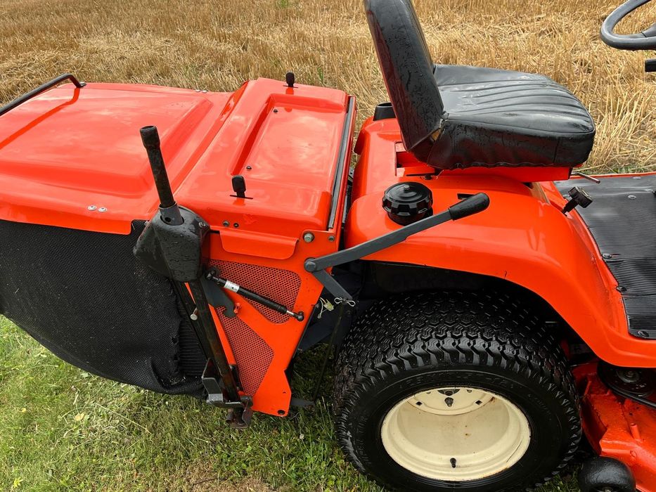 Kubota gr 2120 4x4 diesel 3 cylindry kosz kosiarka