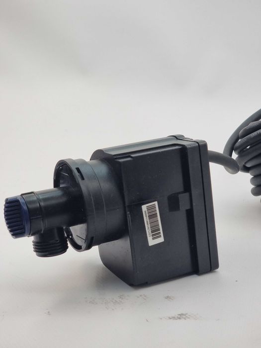 Помпа Oase Aquarius Universal Classic 2000 — 2000 л/год, IP68 (2630)