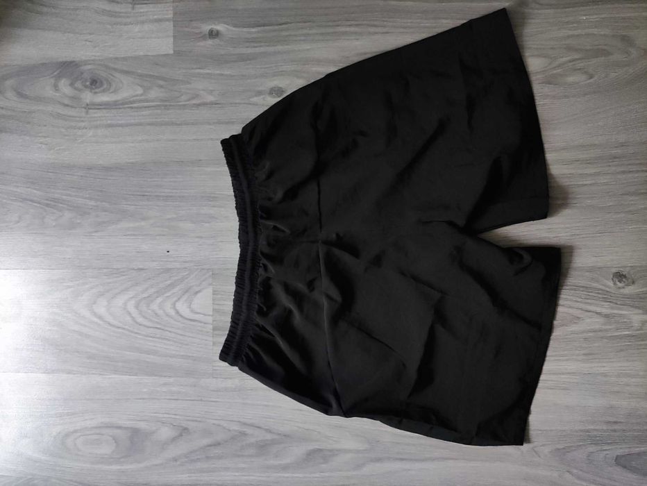 Чоловічі шорти..