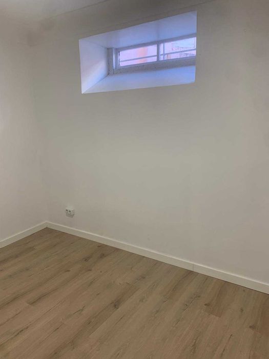 Apartamento + Loja Venda Almada