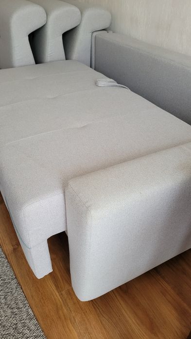 Narożnik z funkcją spania, komora na posciel