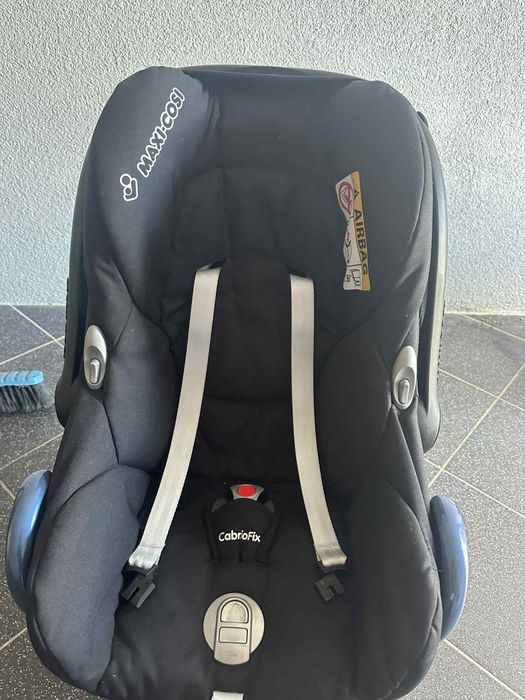 joolz hub+ stroller Hub² Lightweight with Carry Cot Space Black color-collection:Mickey Meadow Collection Two up to 2 Herschel Supply Co. - Color:Sssnakes