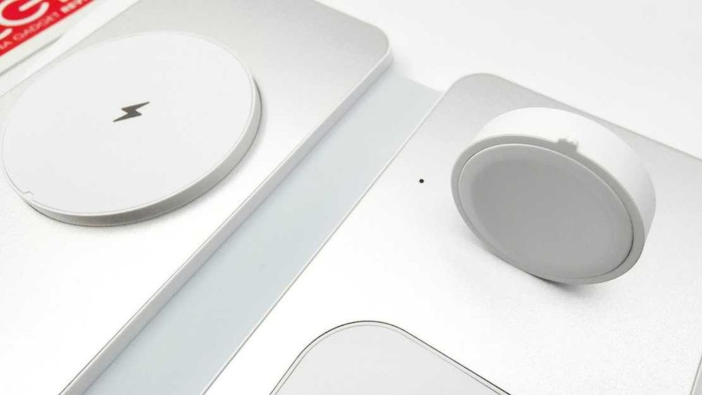 Бездротова станція OSSKY T5 15W 15Вт 3 в 1 для Phone та Apple Watch