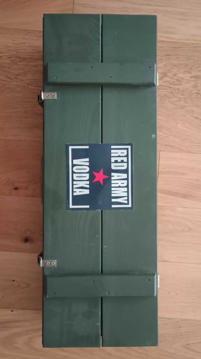 Kolekcjonerska szklana replika AK-47 Red Army 2003 w skrzyni