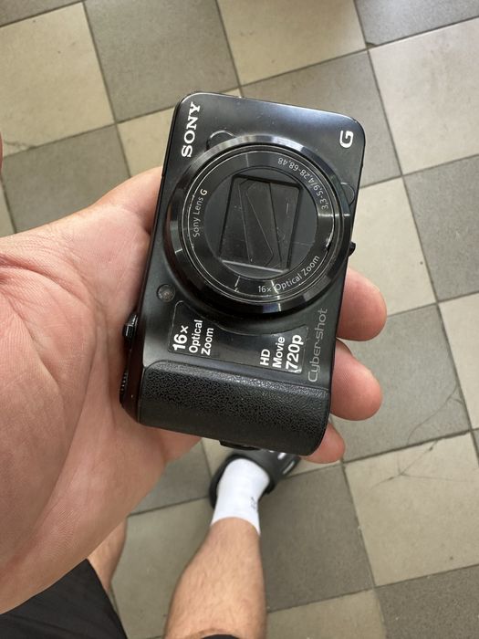 камера Sony Cyber-shot DSC-H90