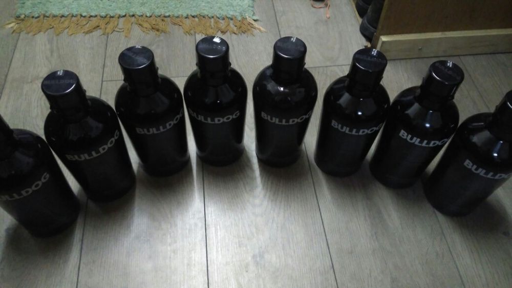 Garrafas 1L Bulldog vazias