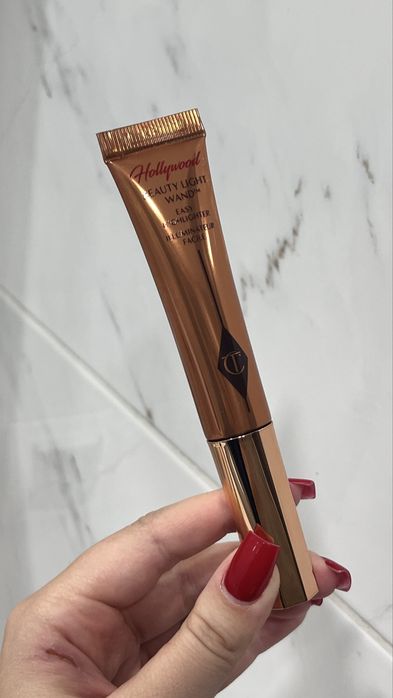 Знижки! Косметика Charlotte Tilbury