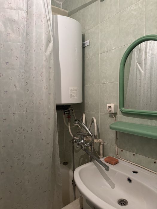 Продаж 4 кім квартири на 2 поіерсі р-н 3 школи