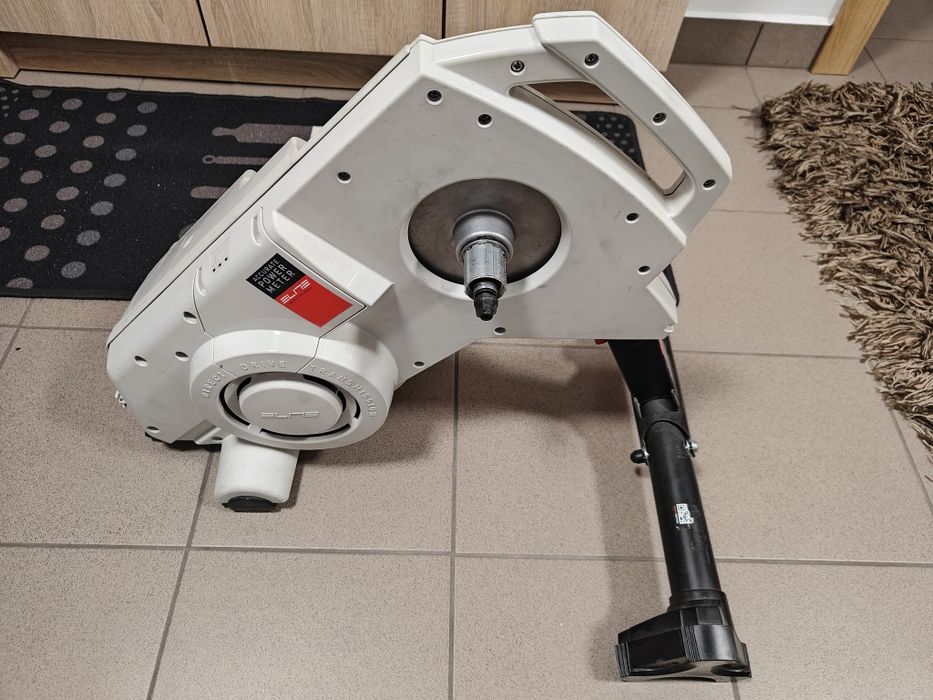 Trenażer Smart Elite Drivo