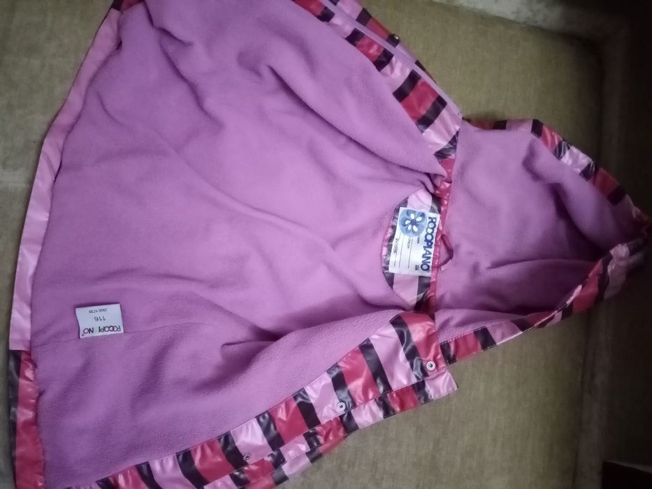 Курточка на девочку весна-осень