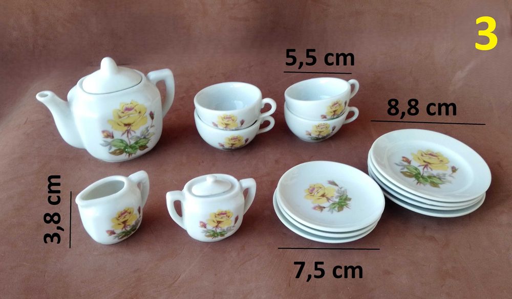 Serviços de chã / café em louça - miniatura
