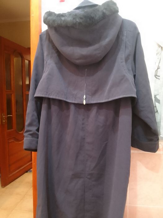 Пальто женское зима-весна размер 52-54