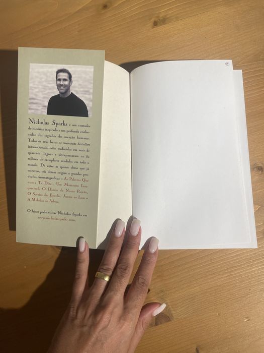 Livro “Um Refugio para a Vida” de Nicholas Sparks