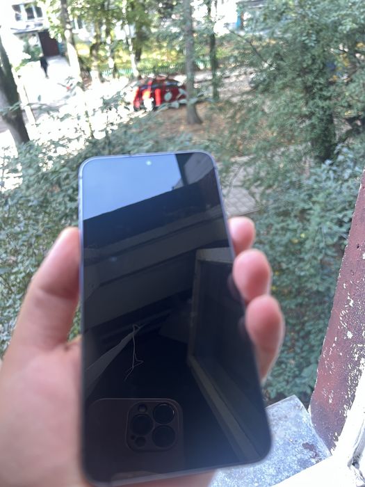 Телефон Samsung S24 8/128gb