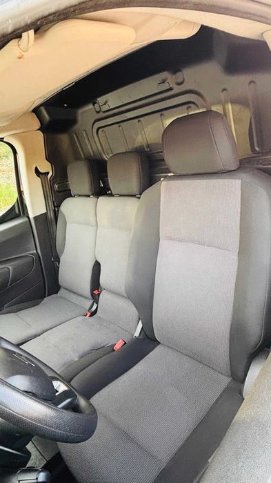 Citroen Berlingo 1.5 hdi eat8