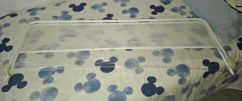 Proteção de cama infantil