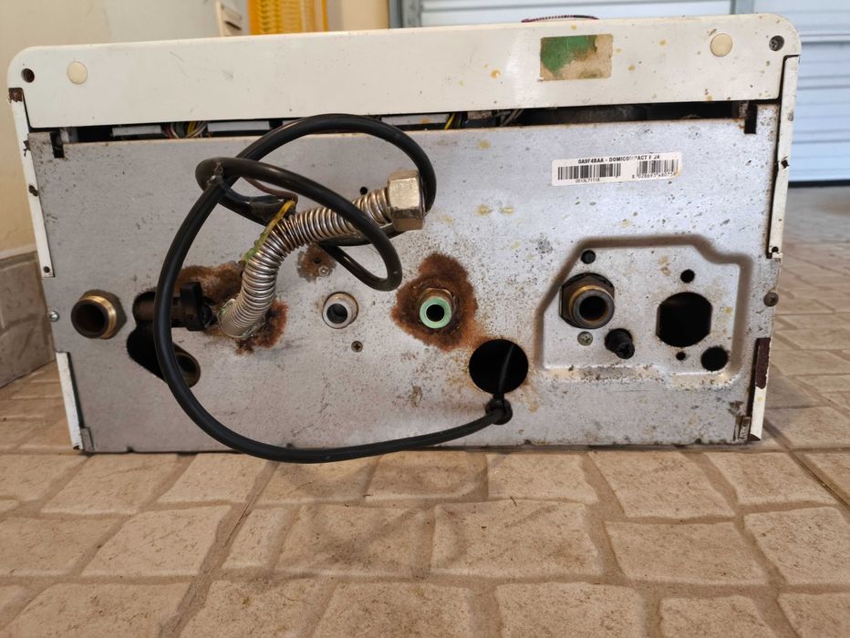 Caldeira FERROLI gás natural a funcionar