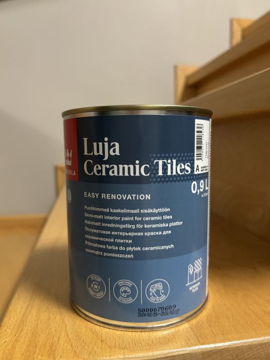 Tikkurila LUJA Ceramic Tiles farba do plytek 0.9l