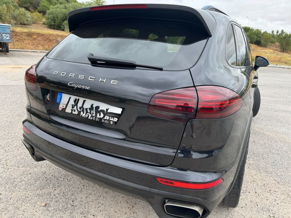 Porsche Cayenne 3.0d - 262 cv - Full Extras