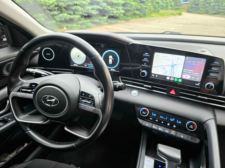Hyundai Elantra 2020г.в. 2.0 автомат, бензин