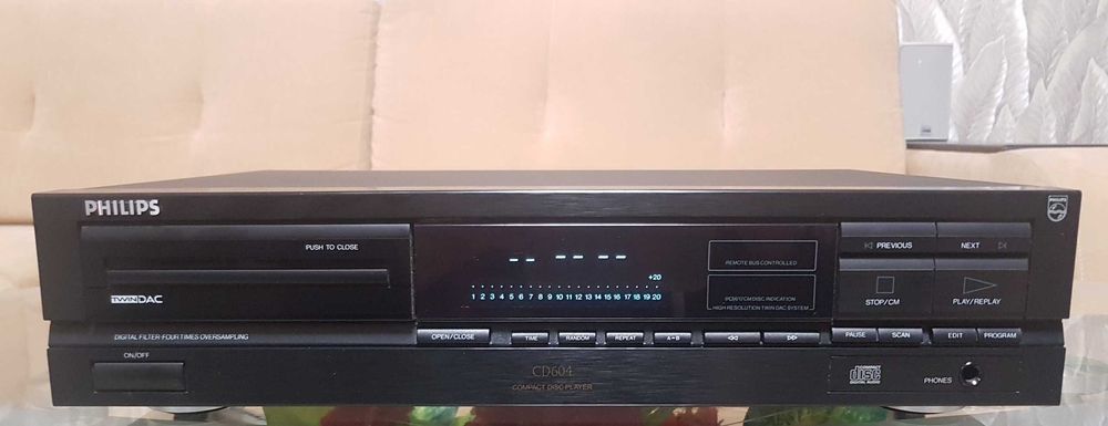 CD проигрыватель Philips CD 604/CDM4/19/ made in Belgium