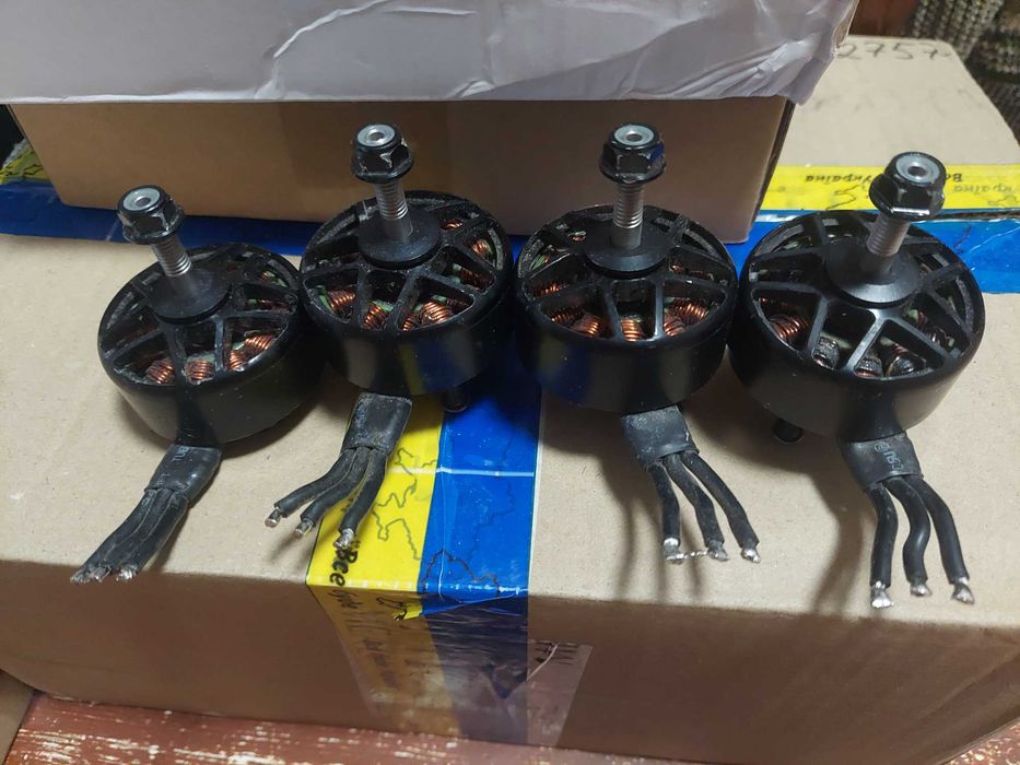 Мотори для ФПВ 4214 380 KV