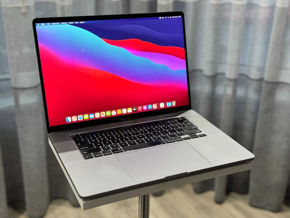 Ноутбук MacBook Pro 16 | i9-9980HK Radeon Pro 5500M | Ram-32 SSD-1 ТБ