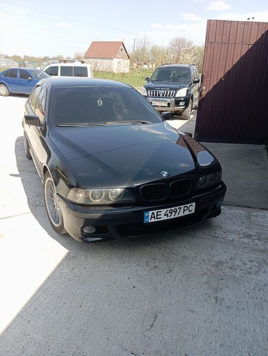 Продам бмв е39 м52б28