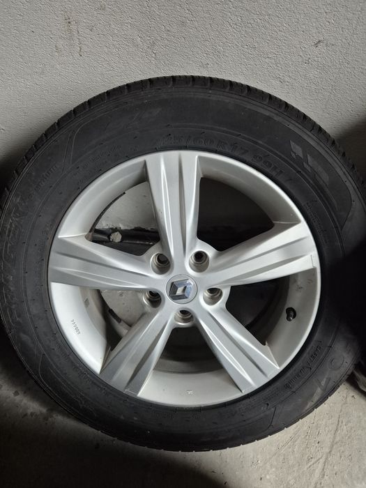 диски R17 5×114.3 і резина KUMHO 225.60.17  24рік