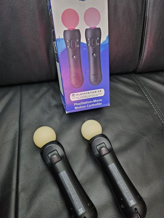 Kontrolery PlayStation Move do PS4 i PS5