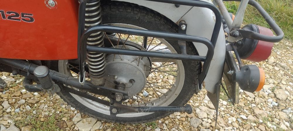 MZK 125 zarejestrowana opłacona sprawna jeżdżąca