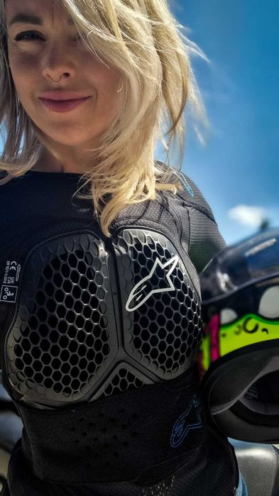 Zbroja Alpinestars Stella Bionic Action V2 rozm. S, M MotoSzafa