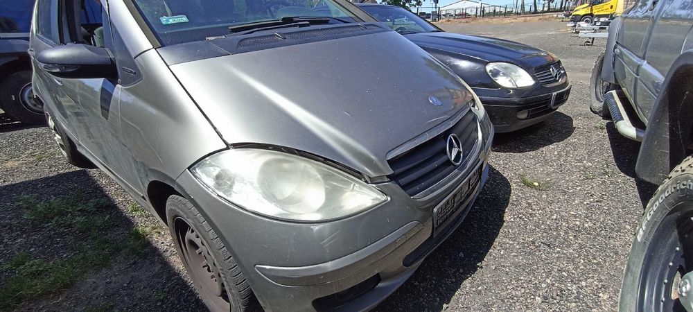 mercedes 1.8 cdi 640.940  A 180 w169 lak 748 samochód na części